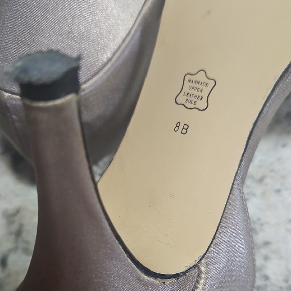 Caparros Gold Tan Heels with Crystal Bow - Picture 7 of 9